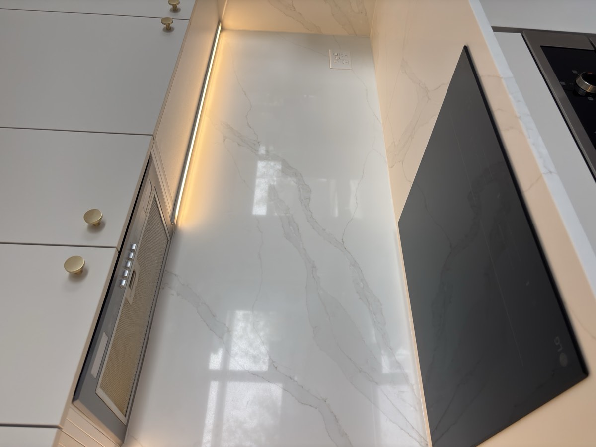 Kitchen Rangehood Cooktop on the Gold Coast